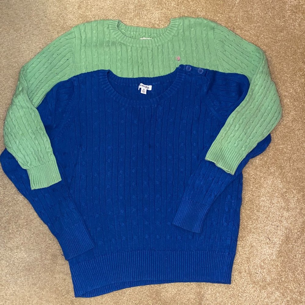 Bundle of 2 Cable Knit Long Sleeve Sweaters
